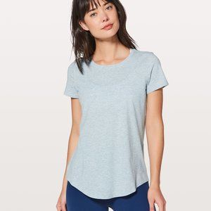 Lululemon Love Crew T-shirt Size 6 Light Blue Used